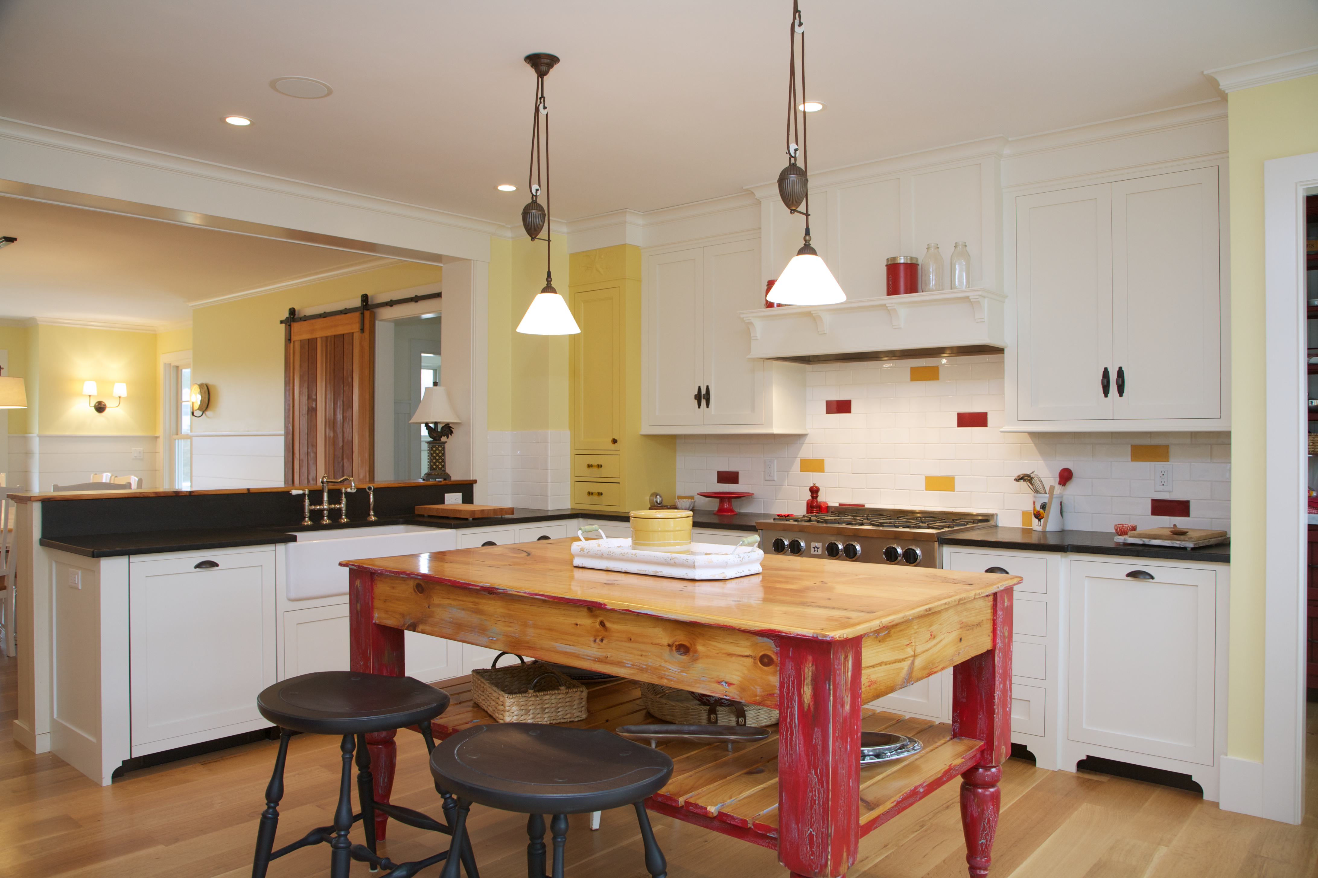 Encoreco | How to Mix Cabinet Colors